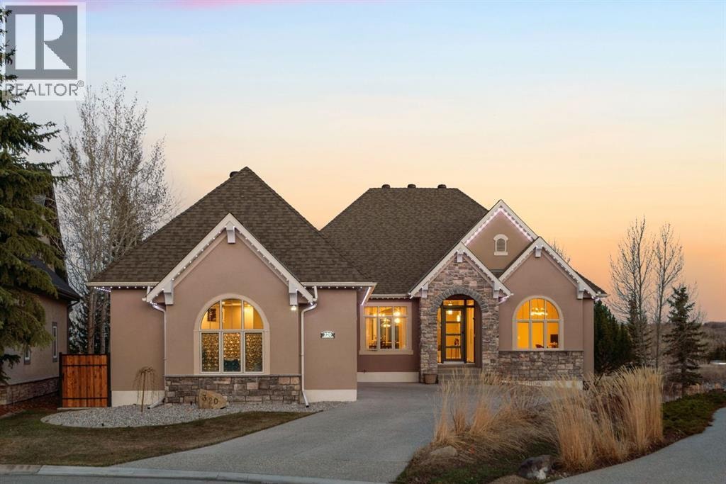 320 Clearwater Cove