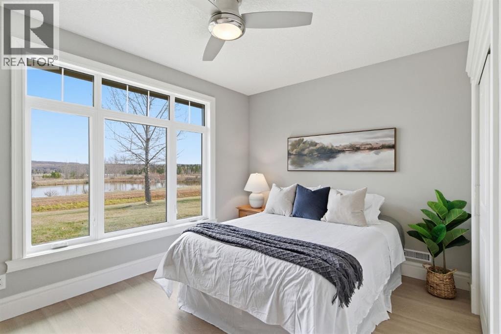 320 Clearwater Cove — photo 29