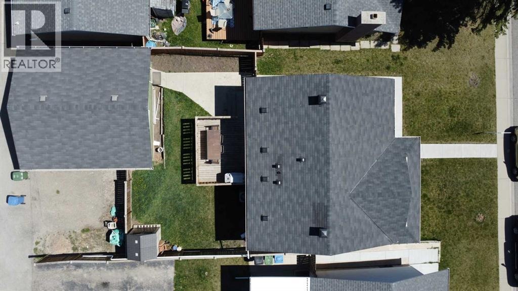 124 Maitland Drive NE — photo 36