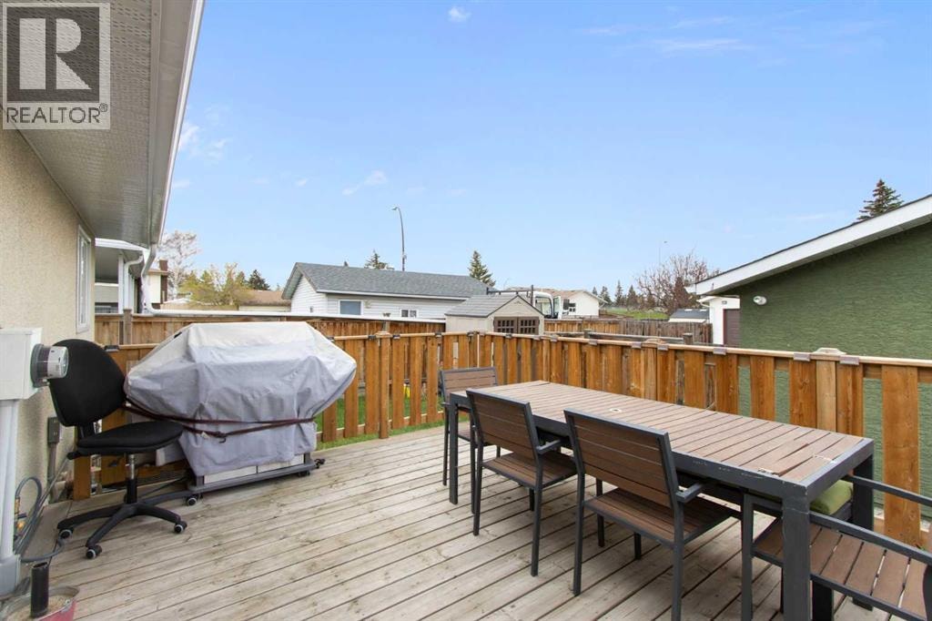 124 Maitland Drive NE — photo 28