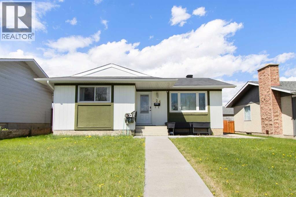 124 Maitland Drive NE — photo 37