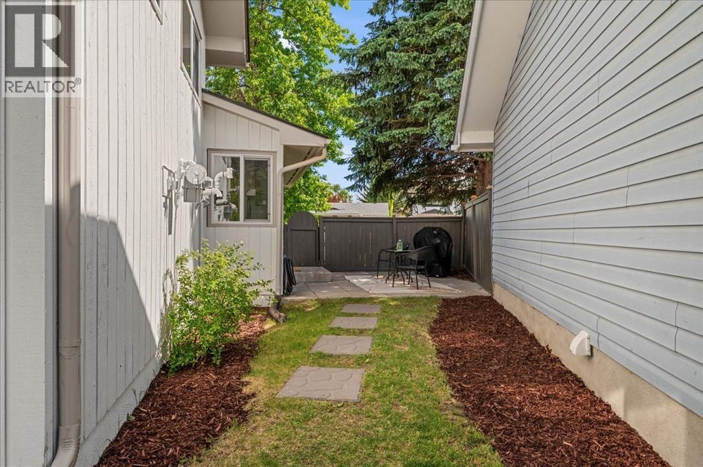 24 Midglen Drive SE — photo 38