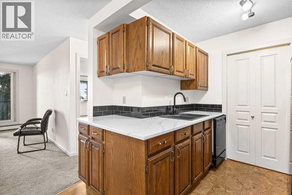 722, 6400 Coach Hill Road SW — photo 10