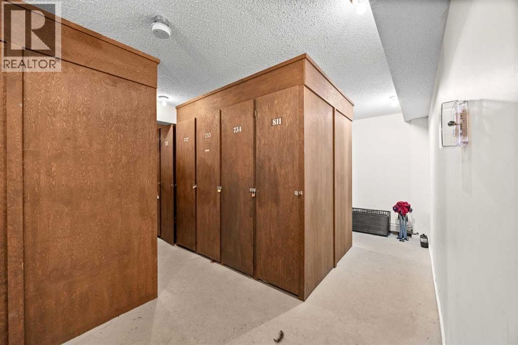 722, 6400 Coach Hill Road SW — photo 13