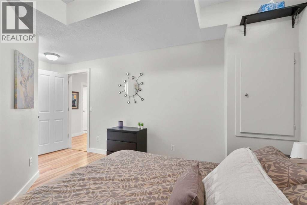 42 Gleneagles Terrace — photo 40