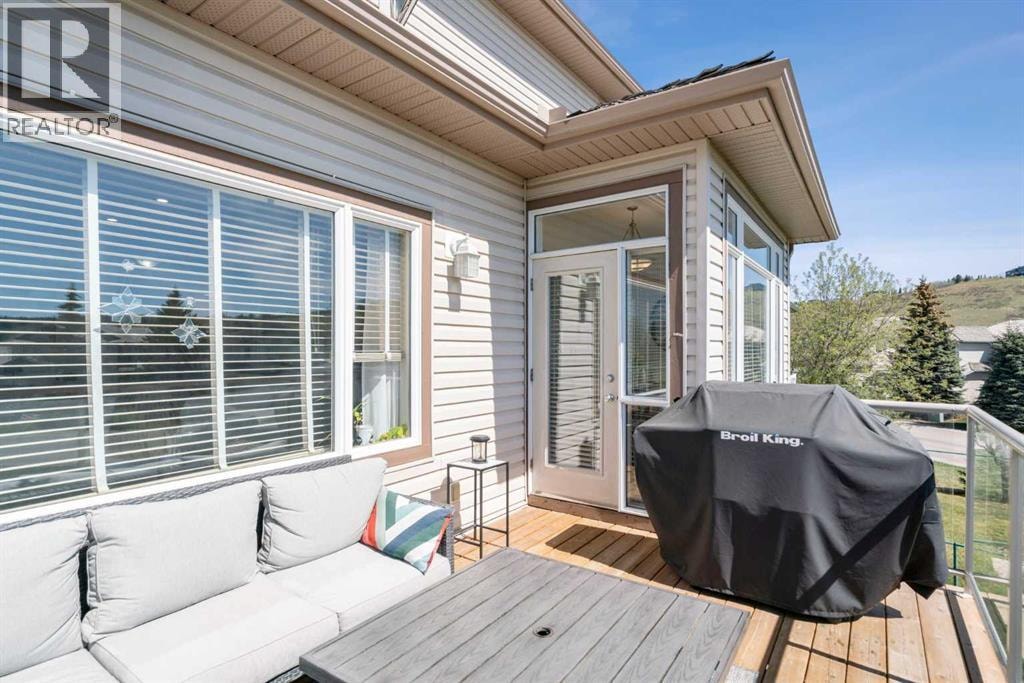 42 Gleneagles Terrace — photo 44
