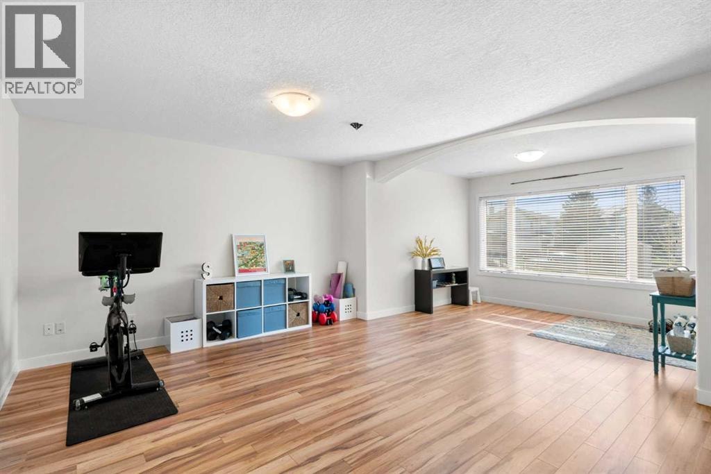 42 Gleneagles Terrace — photo 33