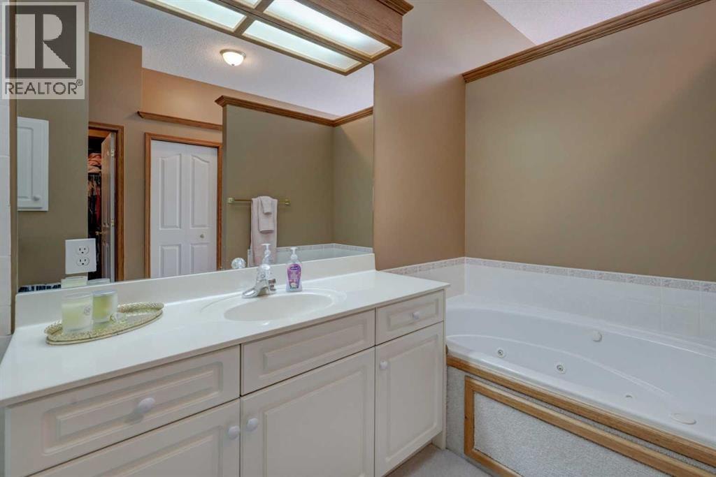 10 Eagleview Heights — photo 18