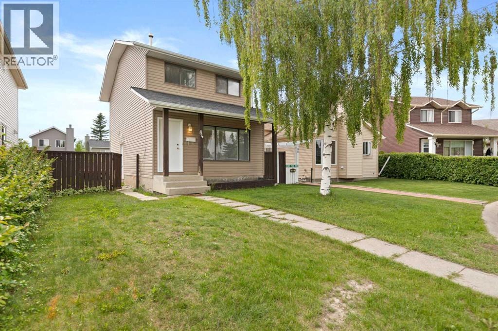 84 Martindale Close NE — photo 2