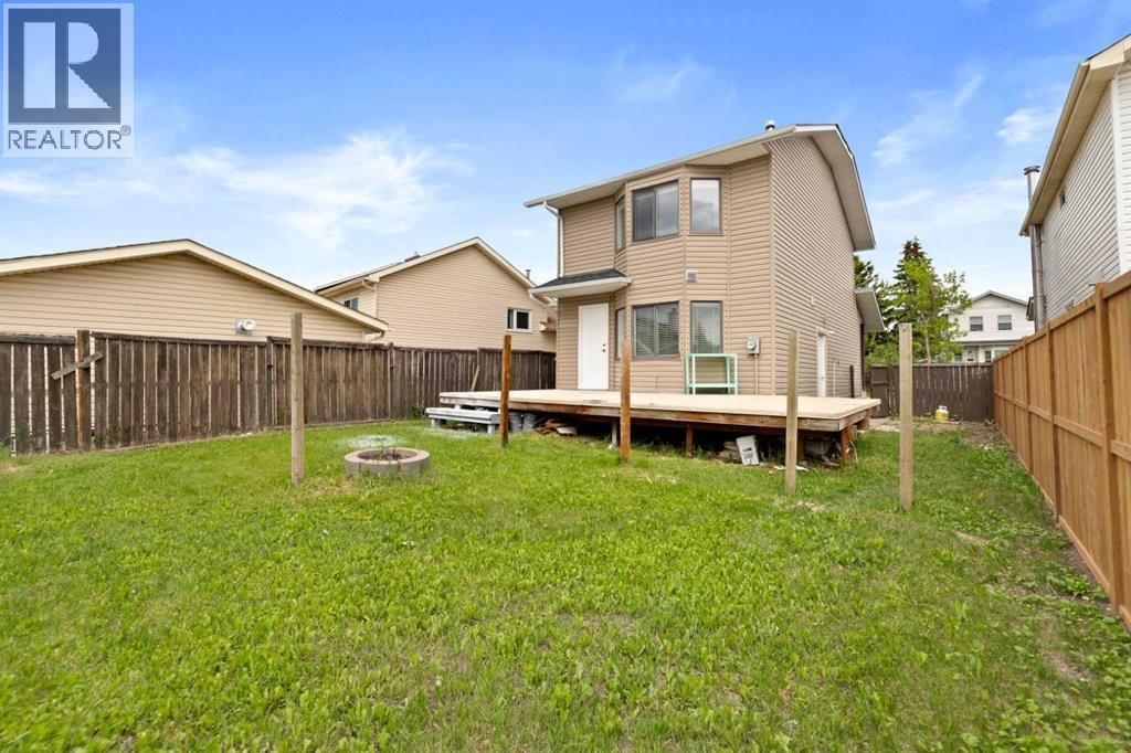 84 Martindale Close NE — photo 5