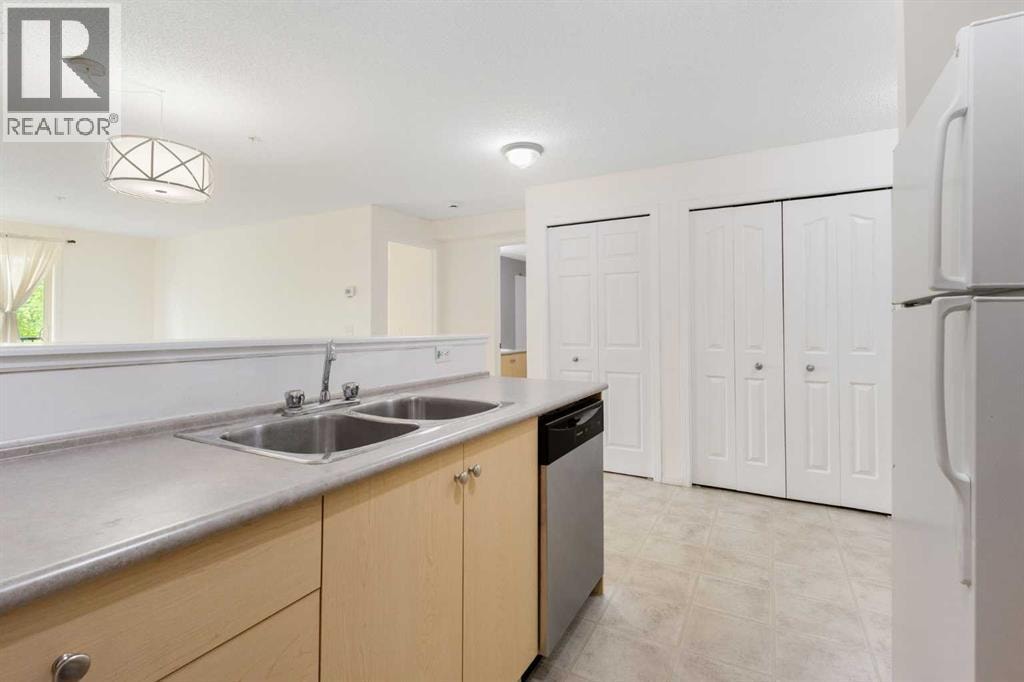 1223, 8 Bridlecrest Drive SW — photo 14