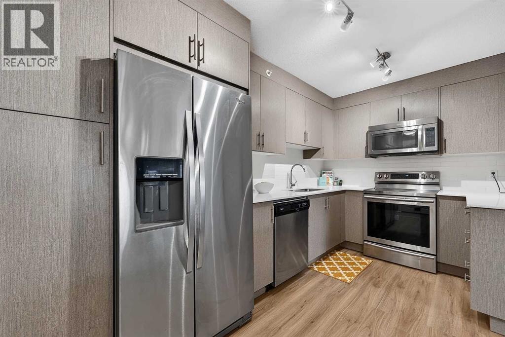 3411, 302 Skyview Ranch Drive NE — photo 8