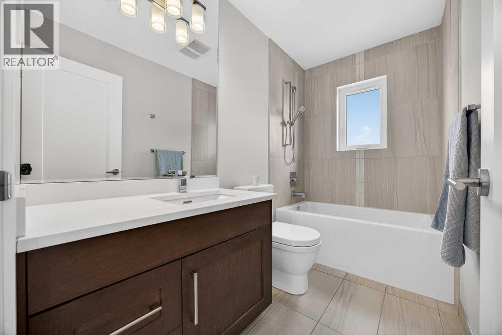 1410 21 Avenue NW — photo 34