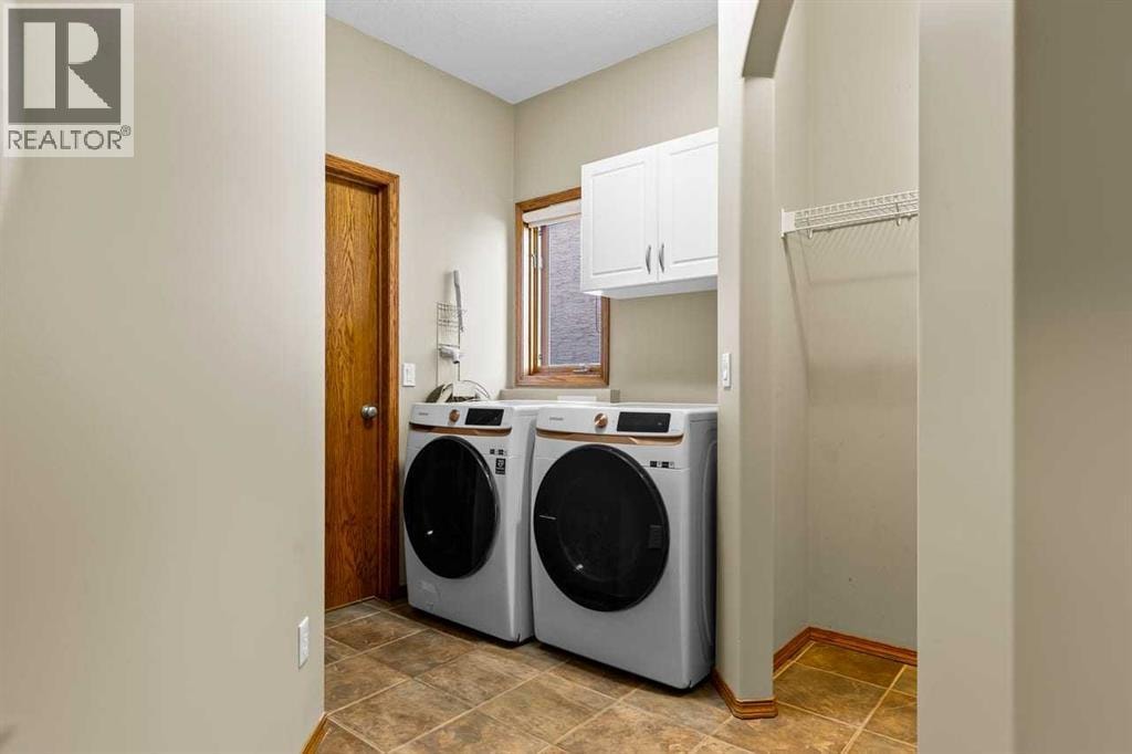 322 Hampstead Way NW — photo 16