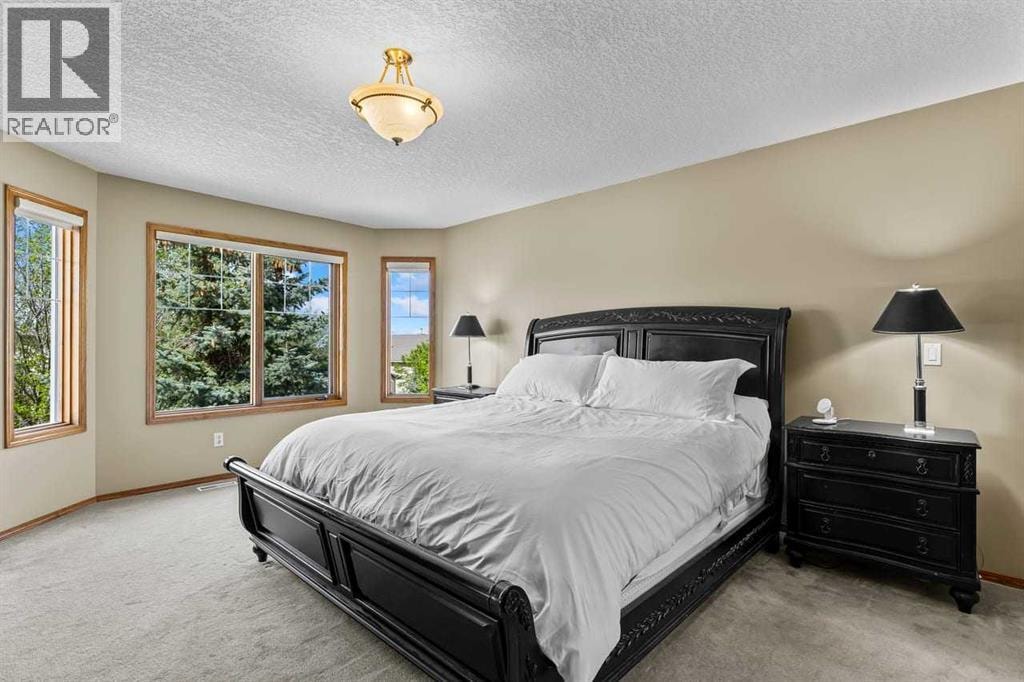 322 Hampstead Way NW — photo 19