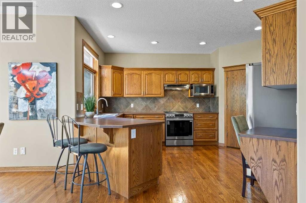 322 Hampstead Way NW — photo 5