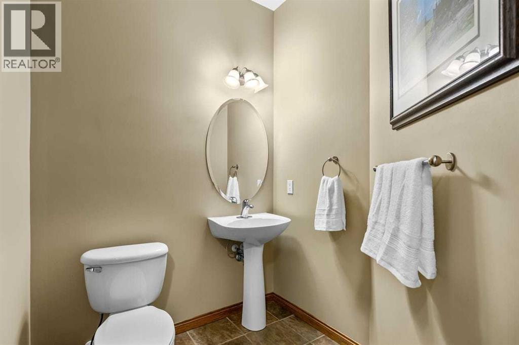 322 Hampstead Way NW — photo 17