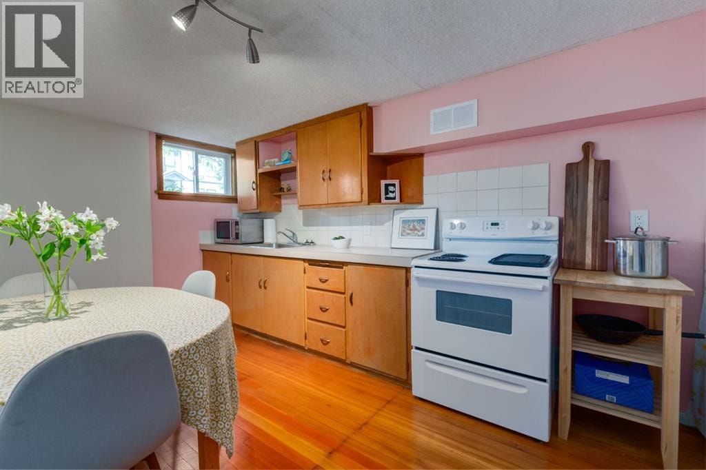 604 10 Avenue NE — photo 25
