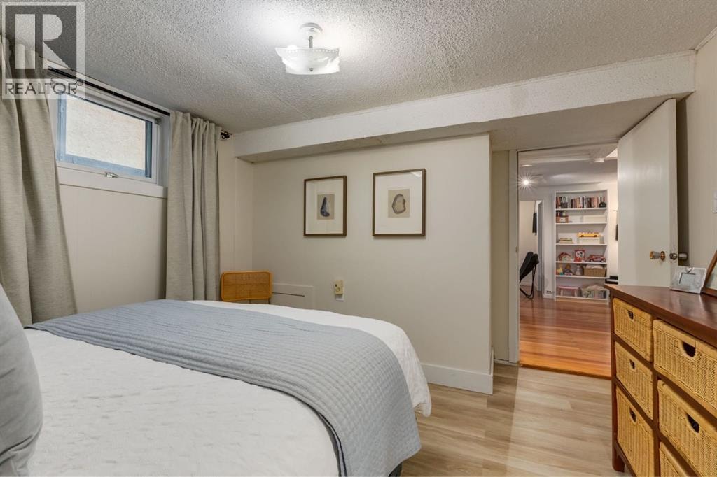 604 10 Avenue NE — photo 28