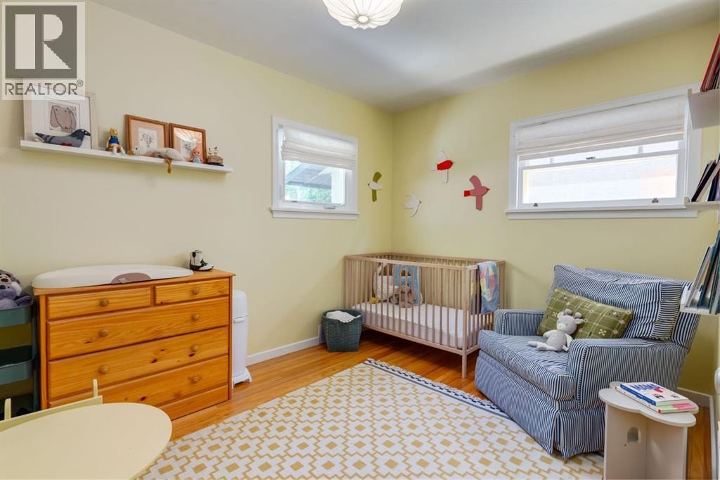604 10 Avenue NE — photo 14