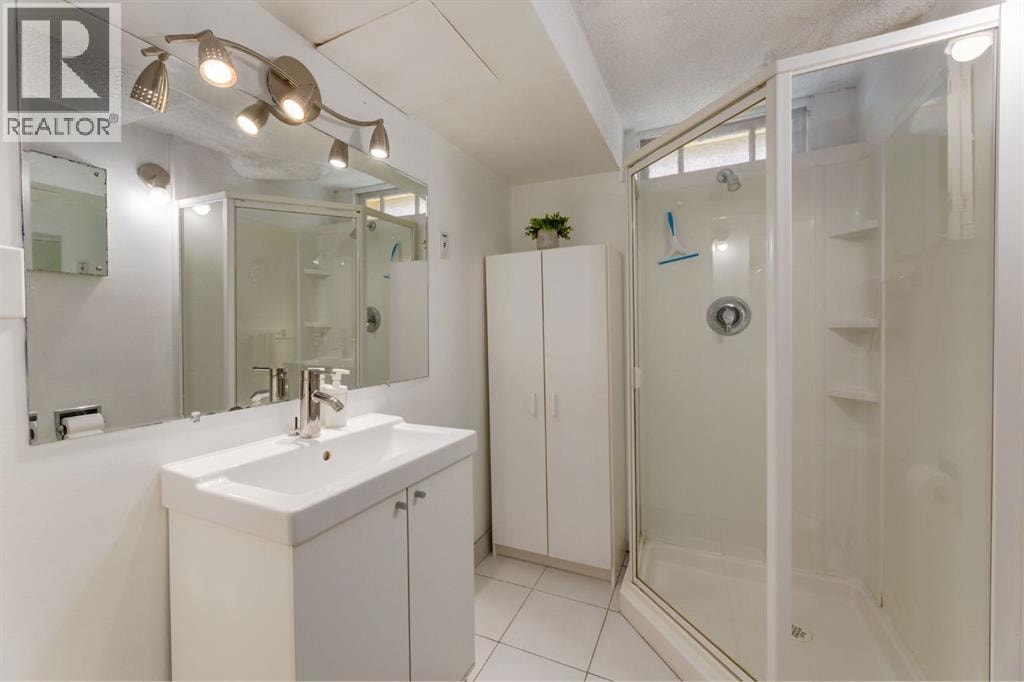 604 10 Avenue NE — photo 29