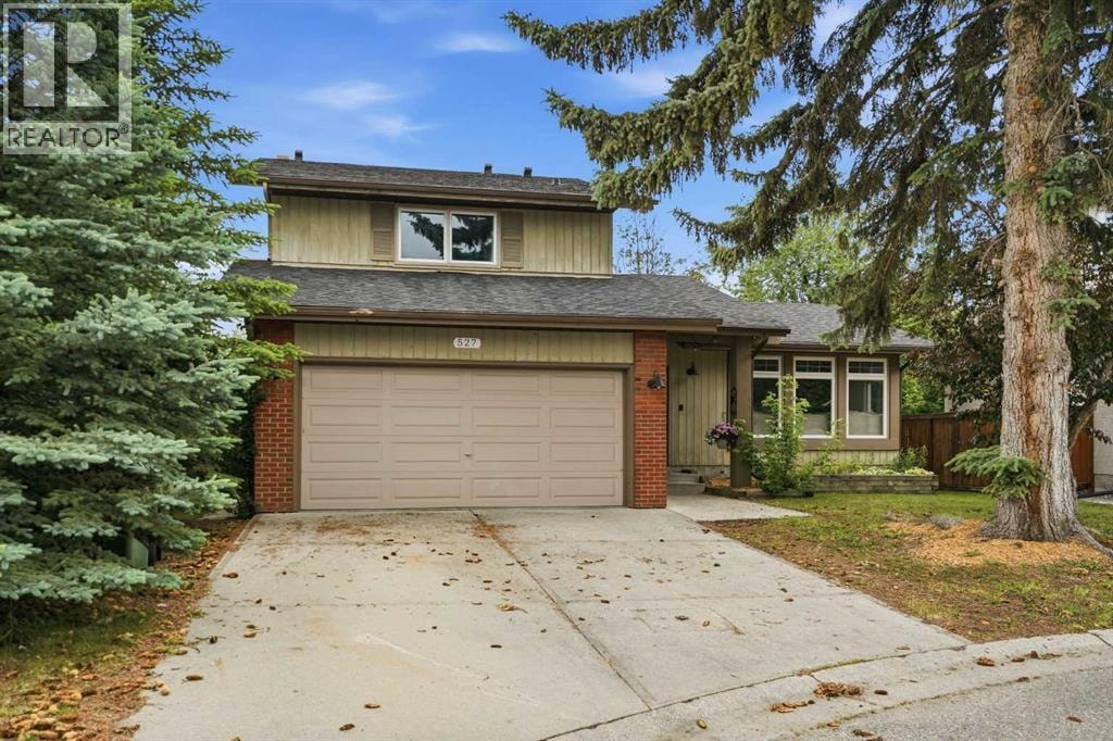 527 Deer Side Place SE