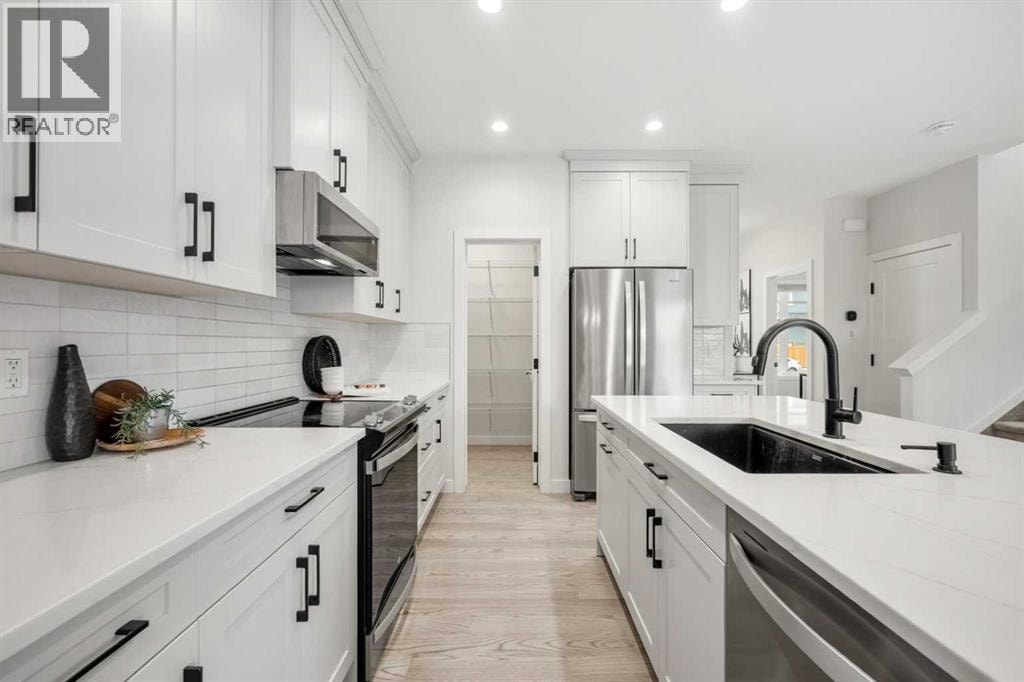 212 Treeline Avenue SW — photo 16