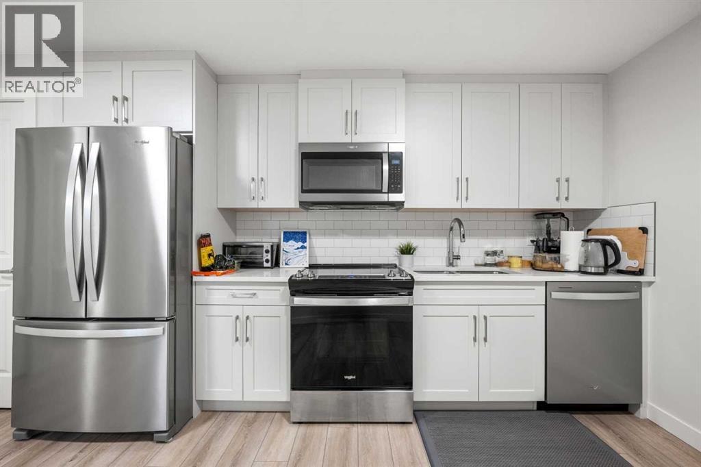 212 Treeline Avenue SW — photo 35