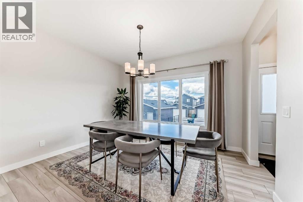 1104 Bayview Gardens SW — photo 15