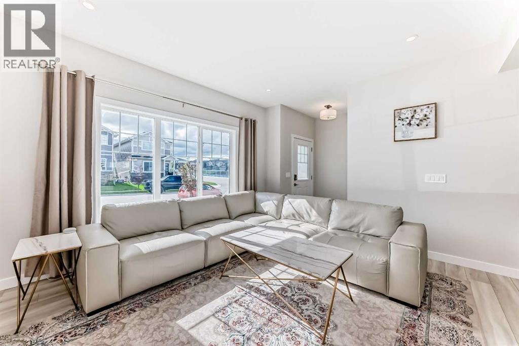 1104 Bayview Gardens SW — photo 17