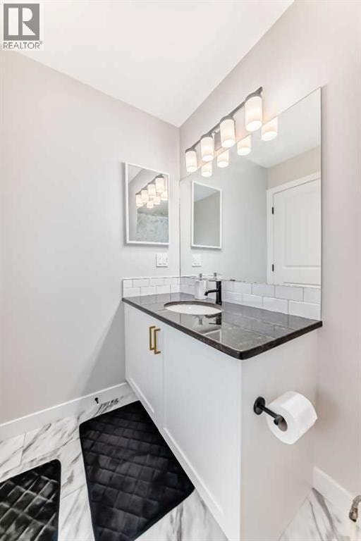 1104 Bayview Gardens SW — photo 39