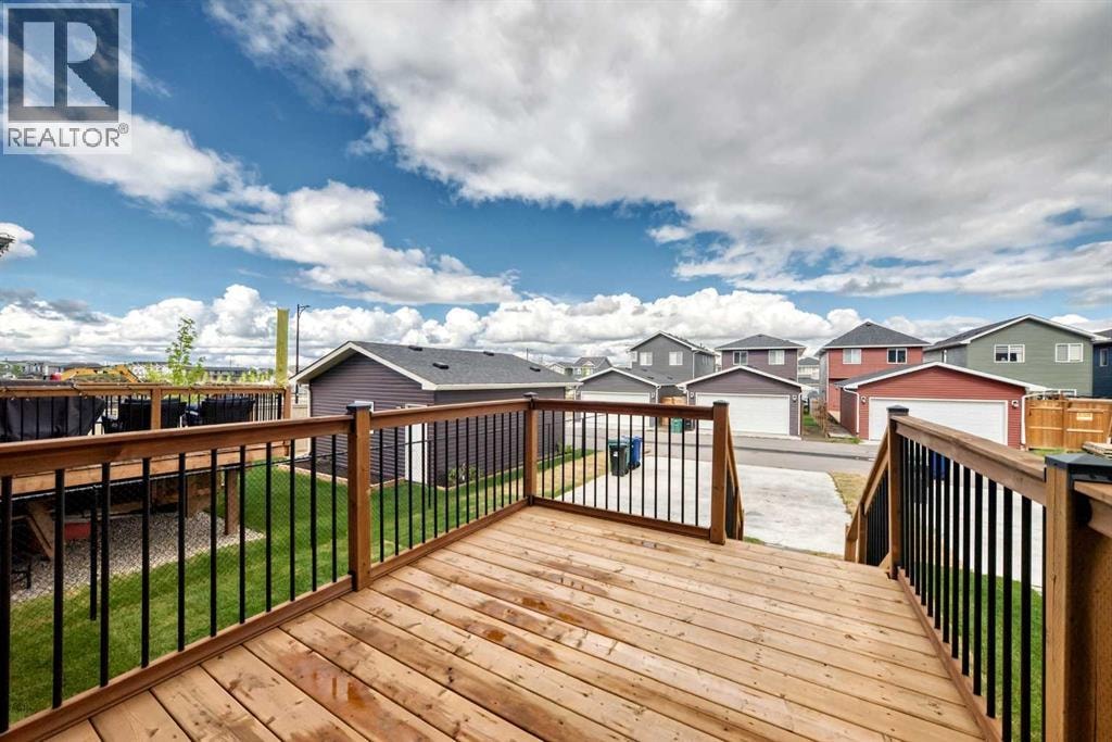 1104 Bayview Gardens SW — photo 48