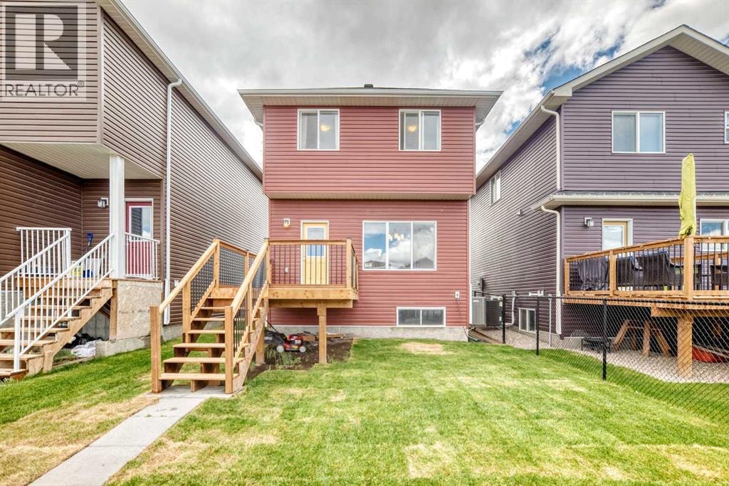 1104 Bayview Gardens SW — photo 49