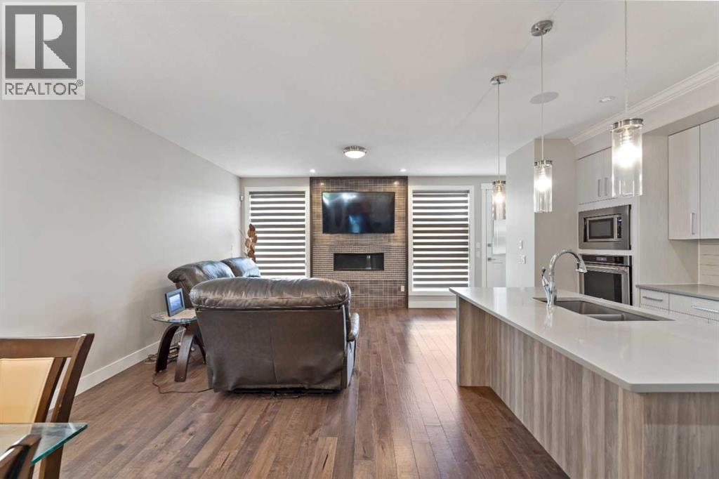 2807 36 Street SW — photo 15