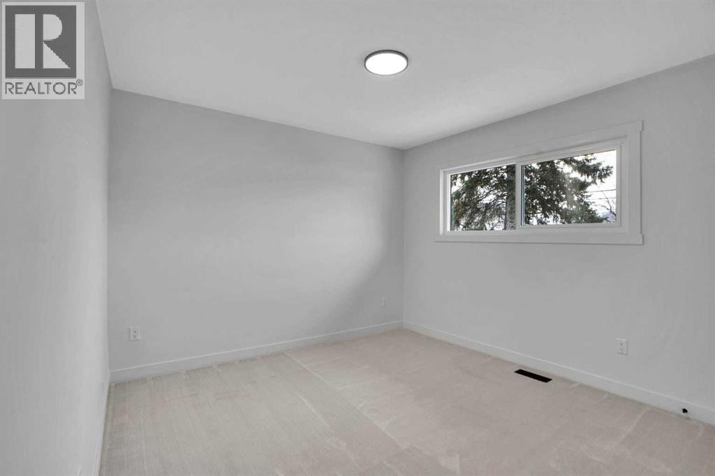 77 Ferncliff Crescent SE — photo 22