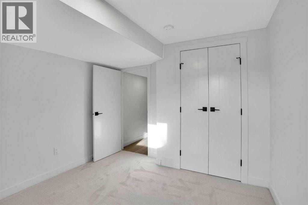 77 Ferncliff Crescent SE — photo 43