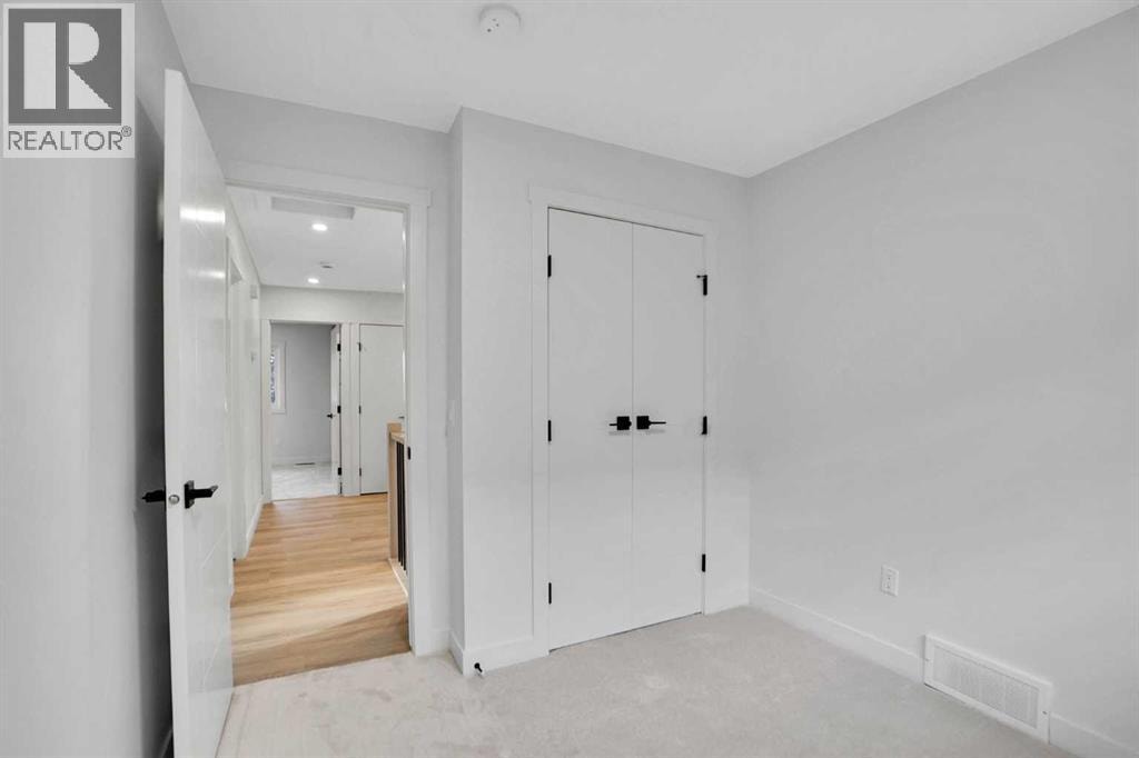77 Ferncliff Crescent SE — photo 28