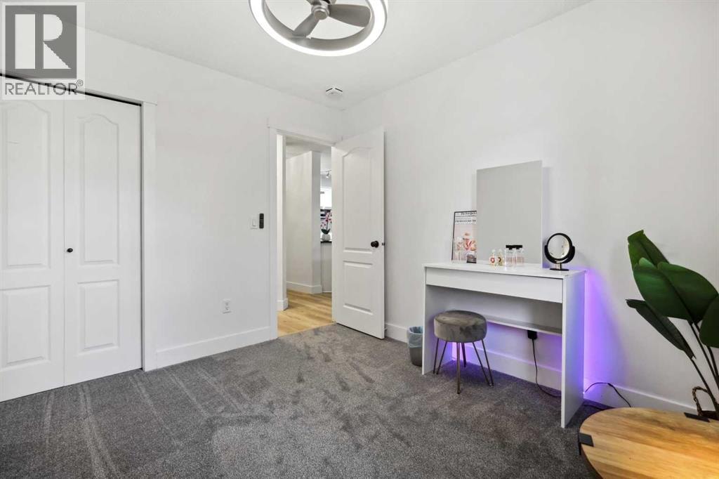 210, 10 Sierra Morena Mews SW — photo 17