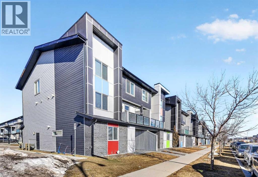203, 445 Redstone Walk NE — photo 30