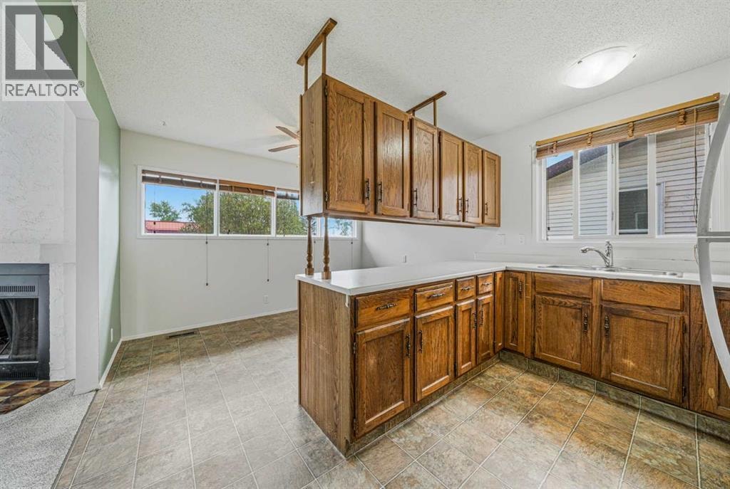 2164 Summerfield Boulevard SE — photo 10
