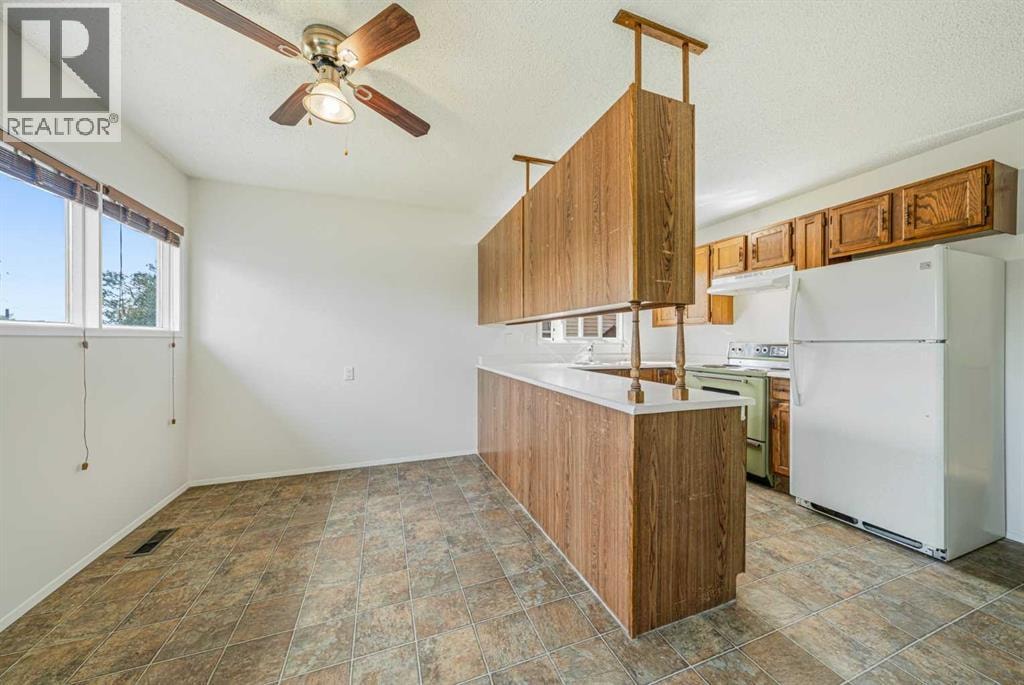 2164 Summerfield Boulevard SE — photo 9
