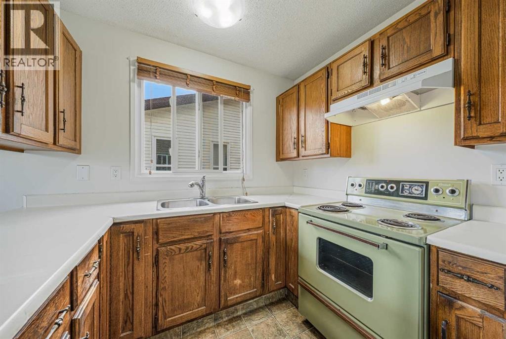 2164 Summerfield Boulevard SE — photo 8