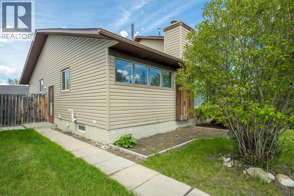 2164 Summerfield Boulevard SE — photo 1