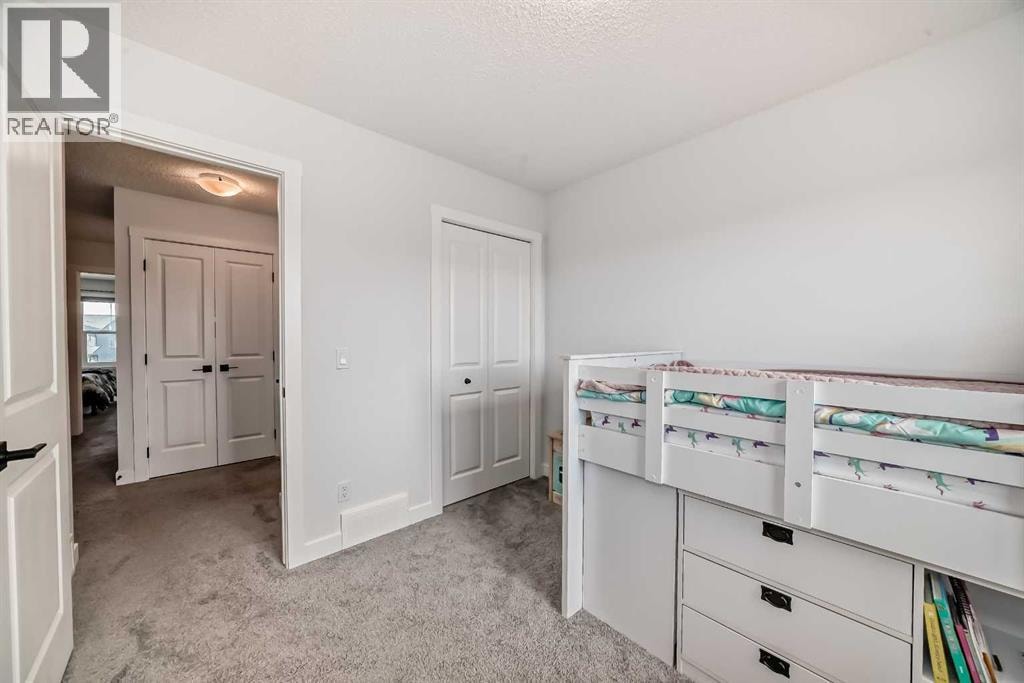 114 Midgrove  SW — photo 30