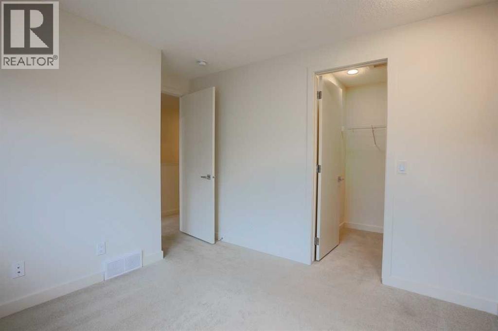 5104, 100 Walgrove Court SE — photo 11