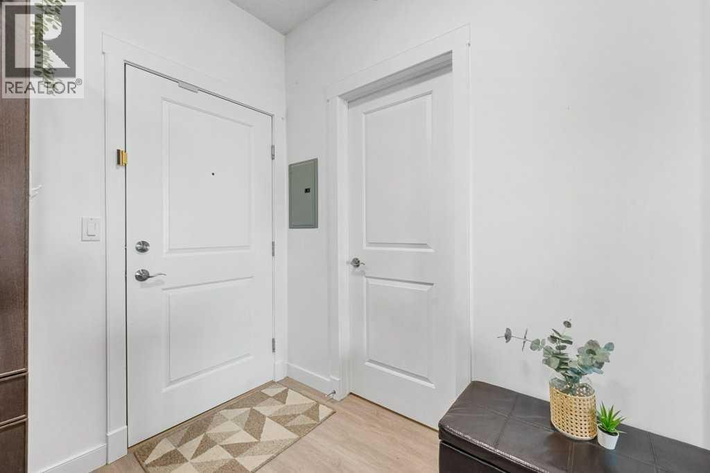 6608, 11811 Lake Fraser Drive SE — photo 3