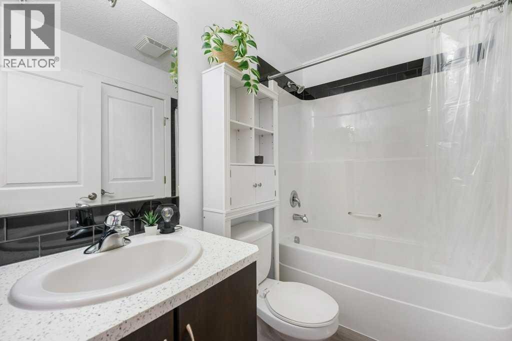 6608, 11811 Lake Fraser Drive SE — photo 16