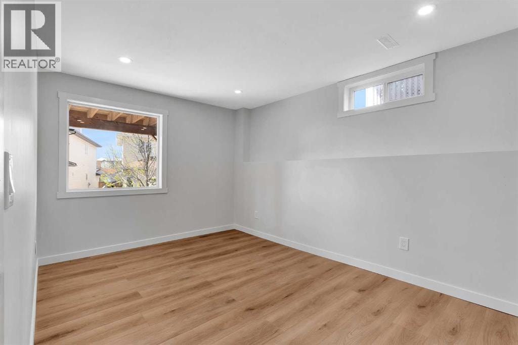 214 Royal Birch View NW — photo 28