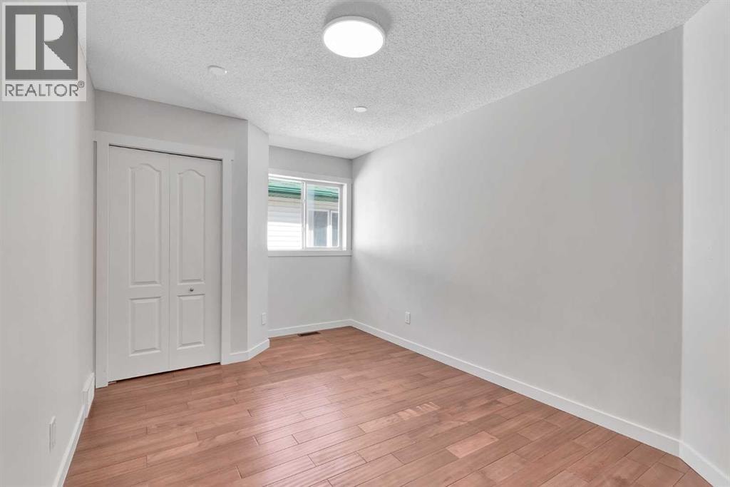 214 Royal Birch View NW — photo 19