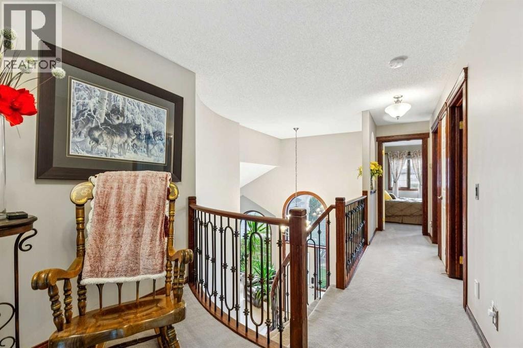 27 Valley Creek Bay NW — photo 23